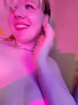 Stripchat Best Webcam of wehavepussies_xoxo