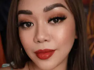 BigSauvageQueenTs from xlovecam