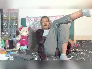 StefannyMia from xlovecam
