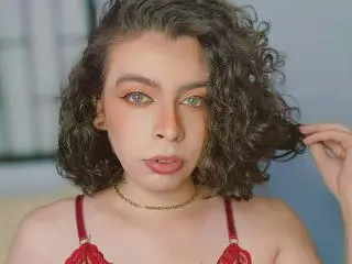 TsFoxCandy from xlovecam
