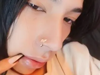 Kendalla from xlovecam