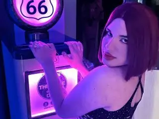 Xlovecam Adult Webcam of GlossyyBratz