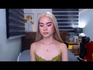 Xlovecam Free Porn Cam of JuicyCockAlyson