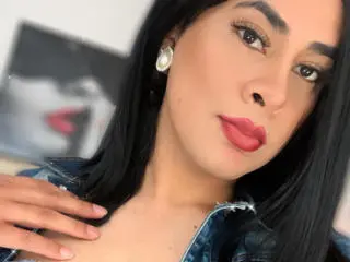 SaraWinson from xlovecam