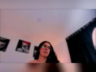 Xlovecam Watch Live Sex Cams of SaraWinson