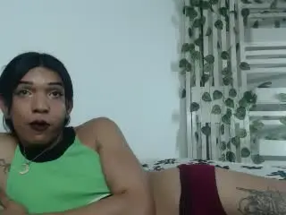 Xlovecam Sex Cam of CandyHotTrans
