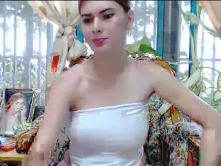 Xlovecam Live Sex Cam of BeautyQueenTs