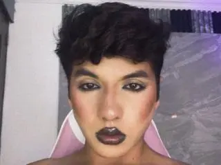 Xlovecam Best Webcam of EllisBrown