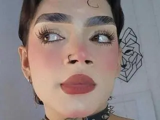 Xlovecam Adult Webcams of EmmaCullen