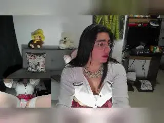 Xlovecam Adult Video Chat of KhalifaGold