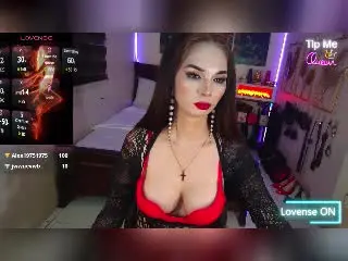 Xlovecam Free Live Porn of KirstenMoore