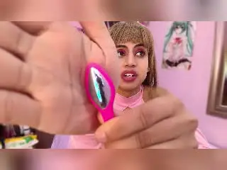 Xlovecam Sex Chat of EimyFlorian