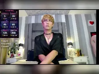 SoyCooper from xlovecam