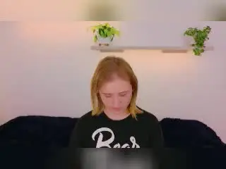 Xlovecam Sex Cam of SeraphinneX
