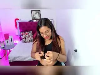 Xlovecam Best live sex cam show of KimmySolange