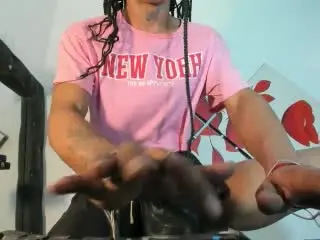 Xlovecam Live Sex Cam of LuisaDickkHard