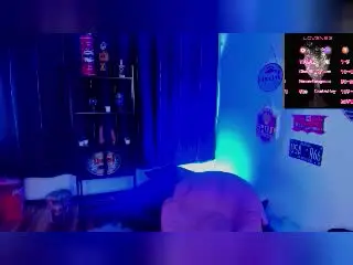 Xlovecam Free Live Porn of VenusMiller