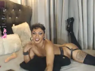 Xlovecam Adult Webcams of ButtWonderfulZizi