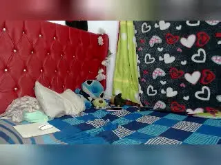 DanielaHottTs from xlovecam