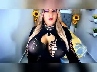 Xlovecam Watch Live Sex Cams of CamilaBigCock