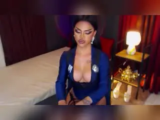 PrimeTimeQueen from xlovecam