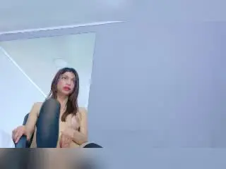 Xlovecam Sex Cam of CassandraWhite