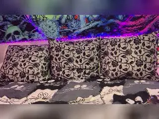 Xlovecam Live Porn of DarlineHalasz