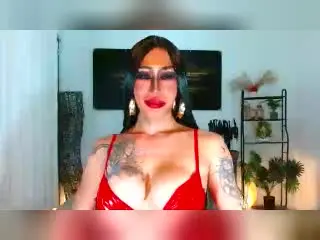 Xlovecam Adult Webcam of QueenOfMajestique