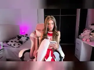 Xlovecam Private Sex Chat of SophieCornets
