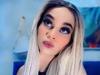 Xlovecam Adult Webcam of KateHadid